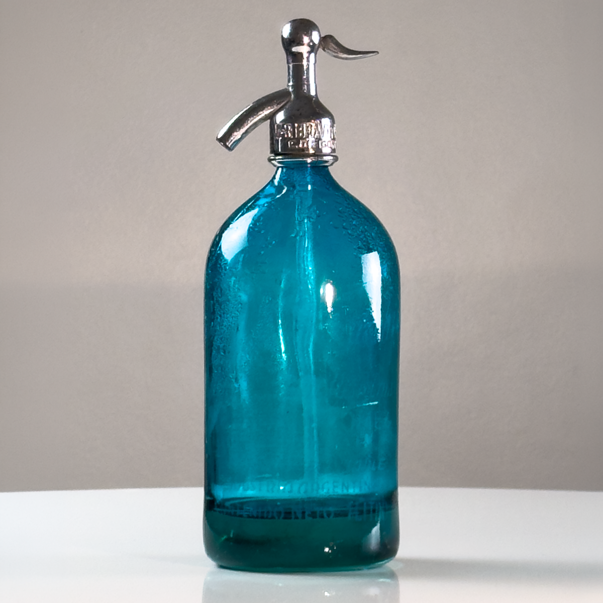 1-Liter Blue Lithographed Seltzer Bottle