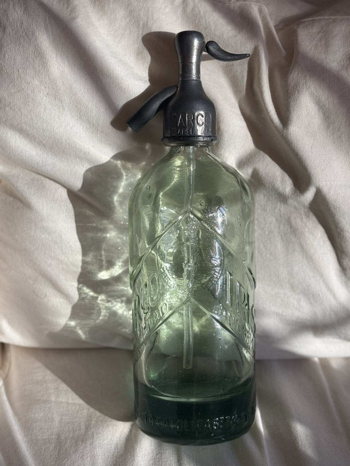 Arco Iris Clear Vintage Argentine Seltzer Bottle, 750 cc